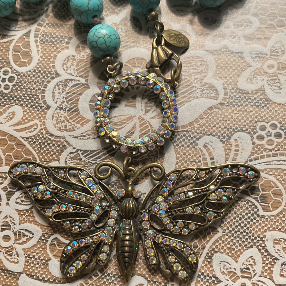 KIRK’s FOLLY 2 pc. Set turq. color necklace & bracelet w/3” butterfly. $112 - Picture 7 of 9